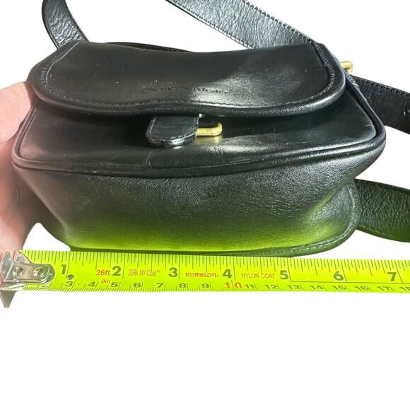 Calvin Klein Black Leather Crossbody Bag Flap Closure Y2K 90s Retro Vintage - Picture 7 of 9